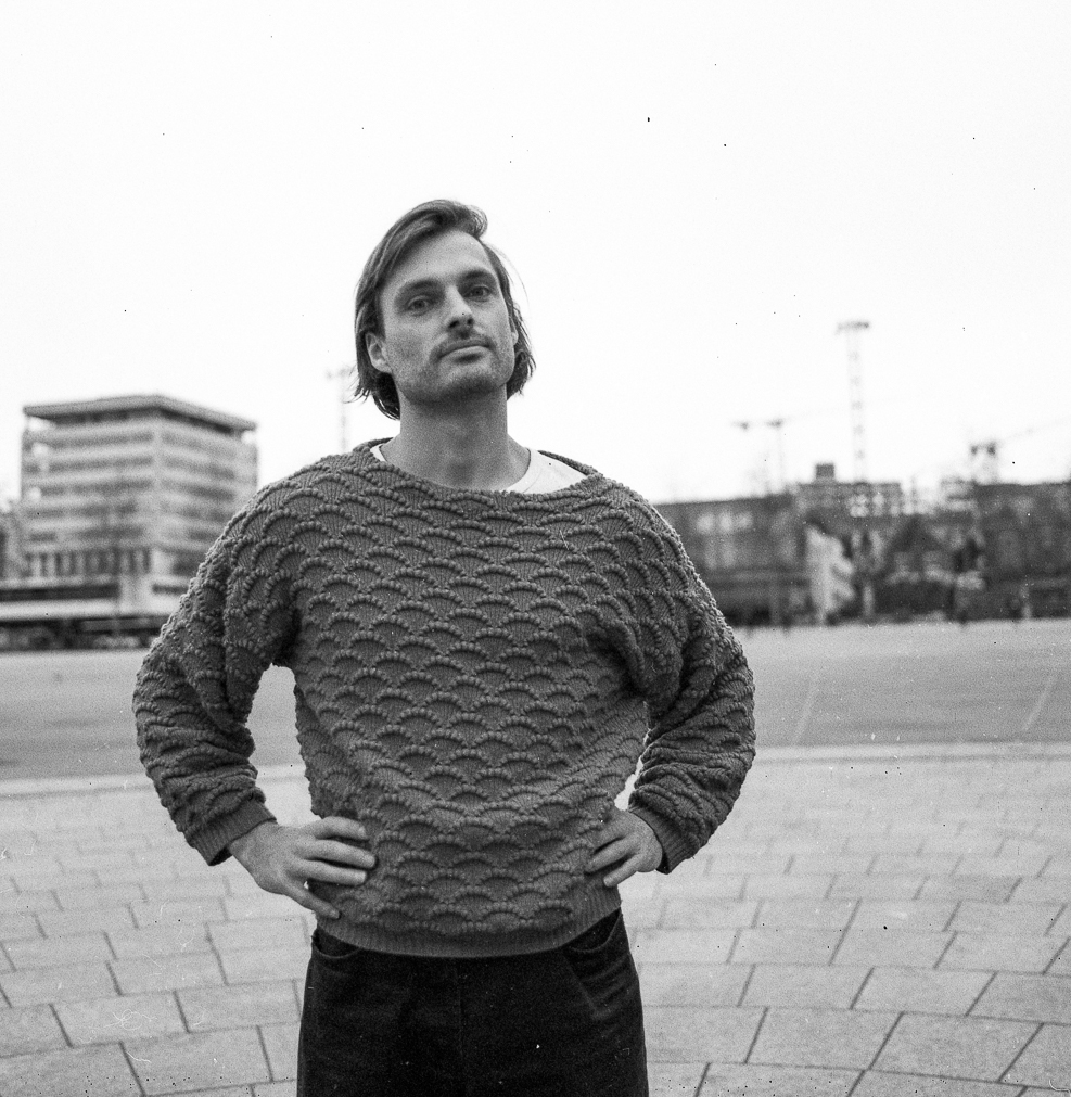 François. (And the Atlas Mountain)