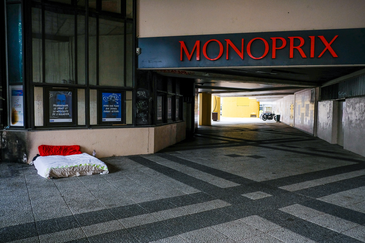 Monoprix.