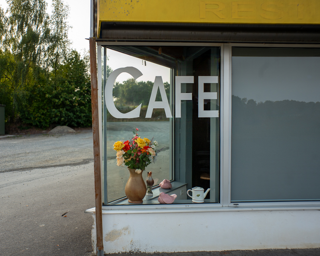 Café. 